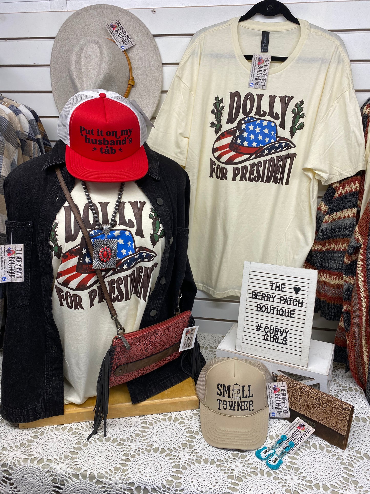 Dolly For President Tshirt